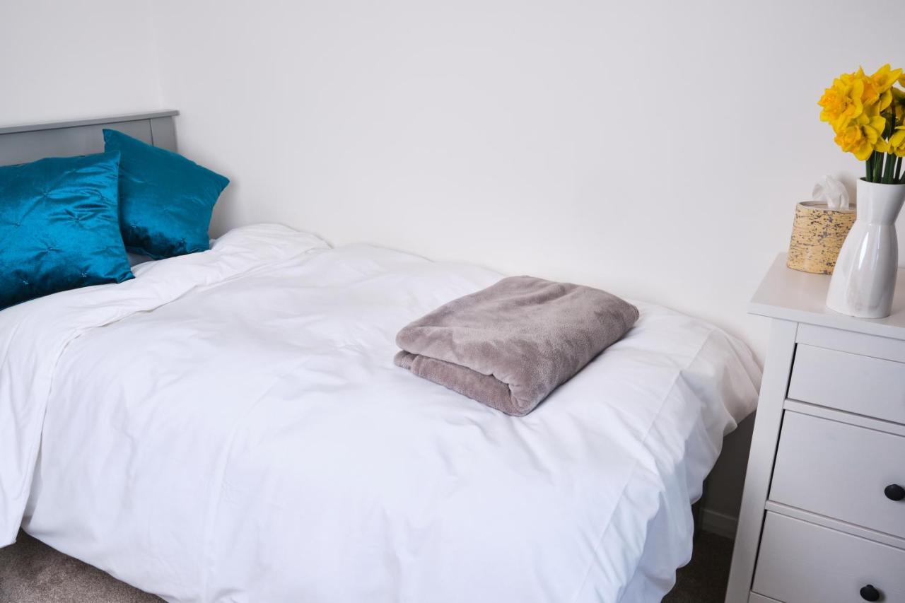 브리스틀 Parkway House - Modern With Great Transport Links 아파트 외부 사진